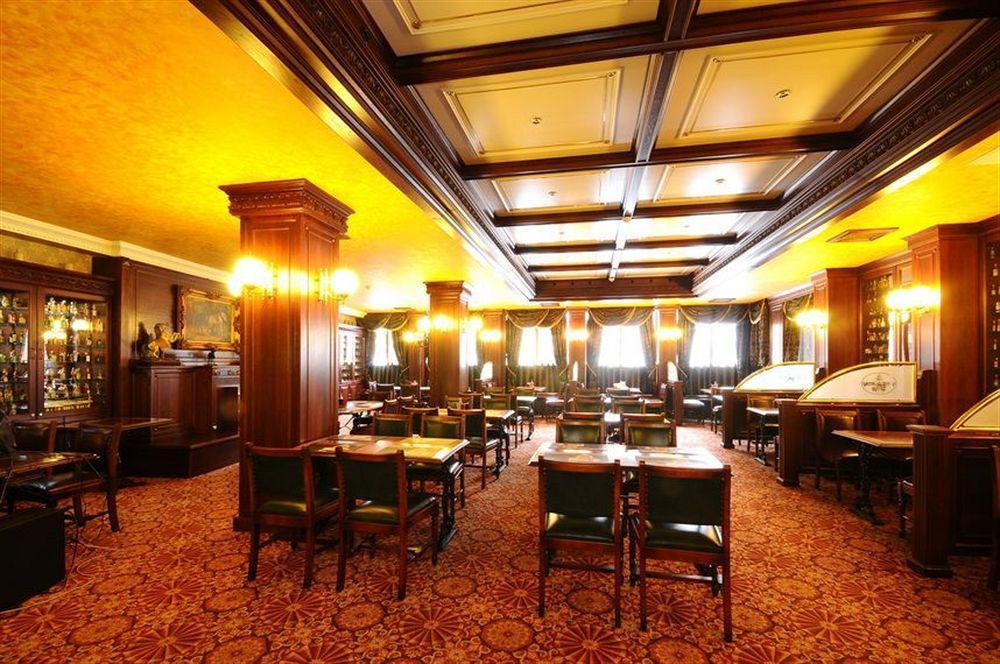 Hotel Óbester Debrecen Restaurante foto
